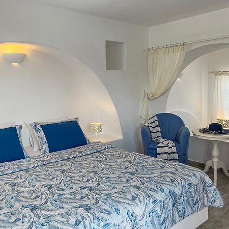 Aspalathras White Hotel Folegandros Town Luaran gambar