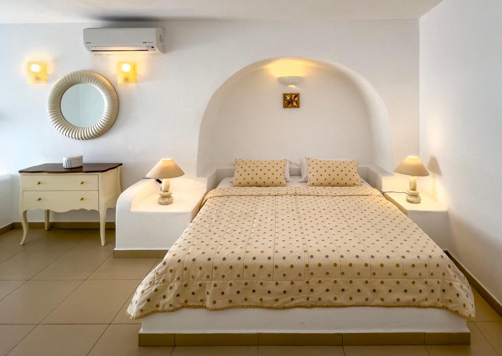 Aspalathras White Hotel Folegandros Town Luaran gambar