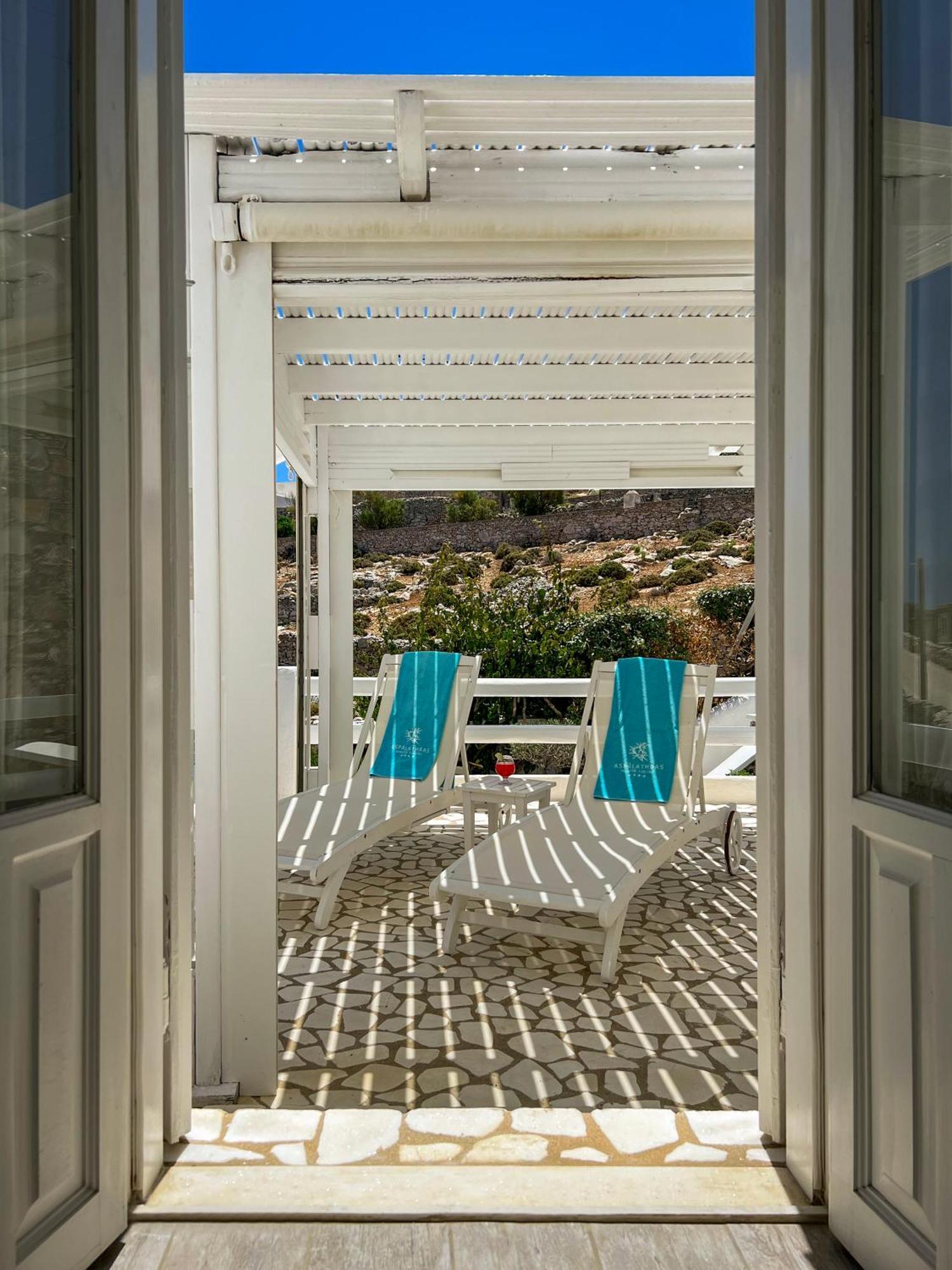 Aspalathras White Hotel Folegandros Town Luaran gambar