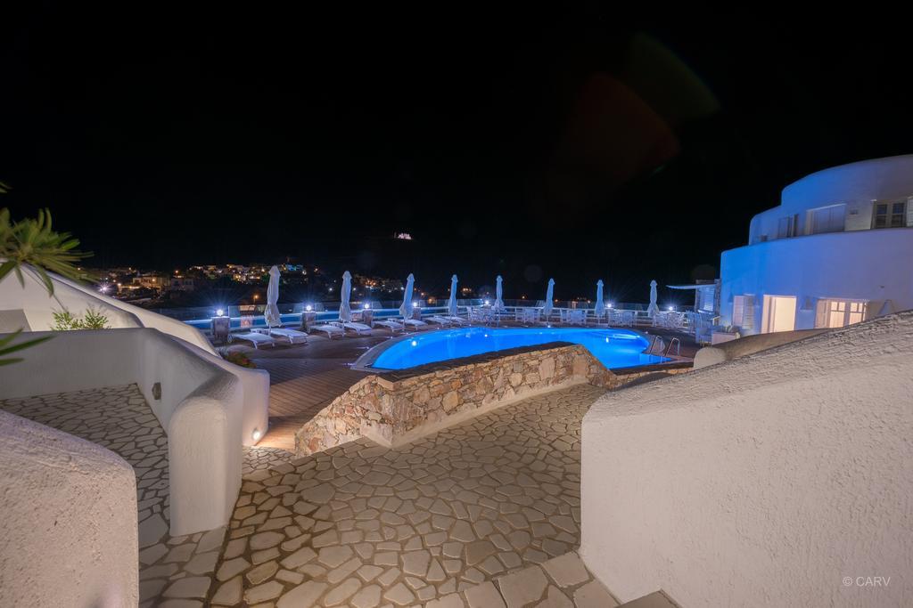 Aspalathras White Hotel Folegandros Town Luaran gambar